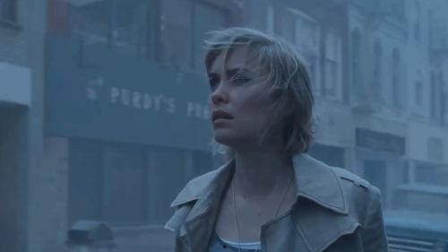 恐怖小镇电影,午夜惊魂，暗影笼罩下的生死逃亡